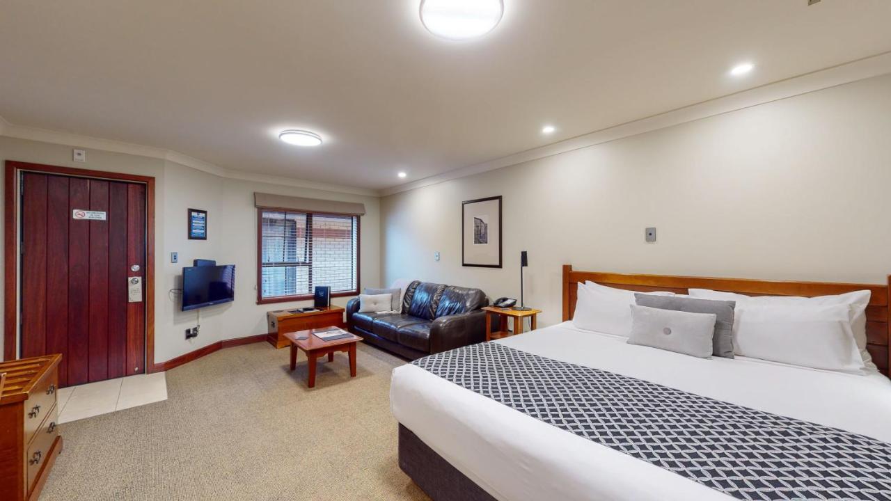 Quantum Lodge Motor Inn Hamilton Bagian luar foto