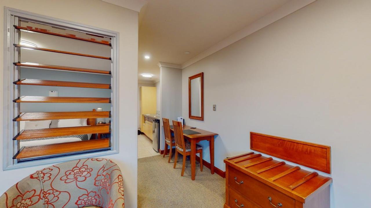Quantum Lodge Motor Inn Hamilton Bagian luar foto