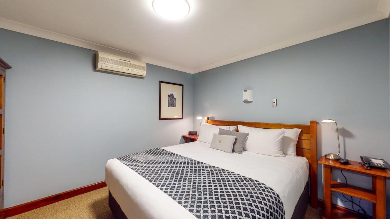 Quantum Lodge Motor Inn Hamilton Bagian luar foto
